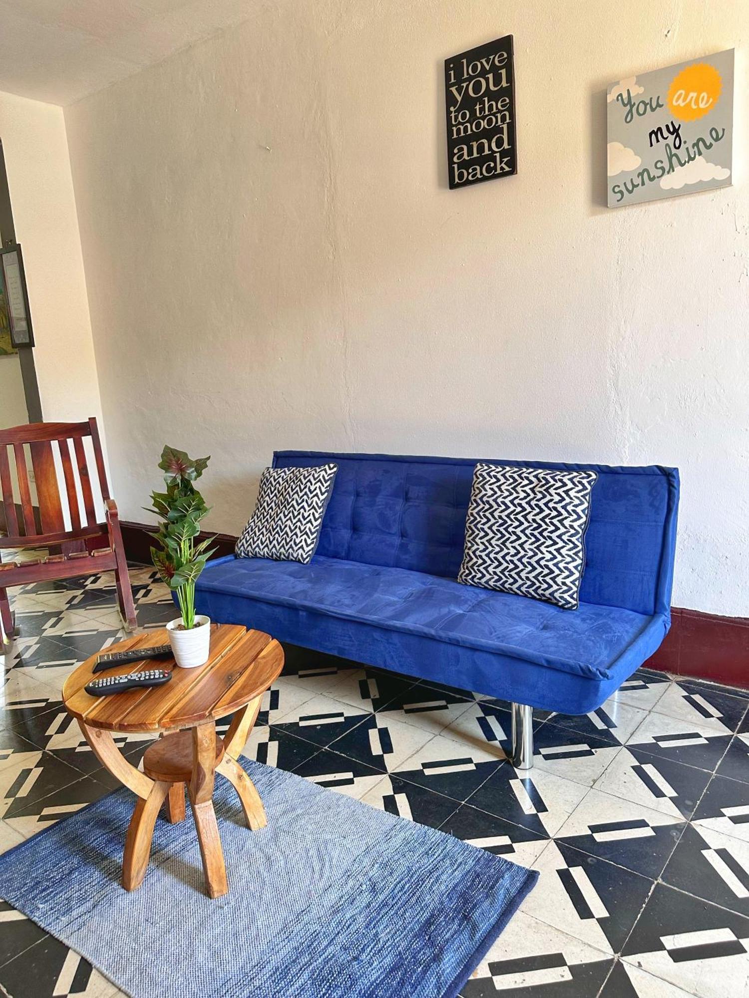 Hotel Al Sole León Екстериор снимка